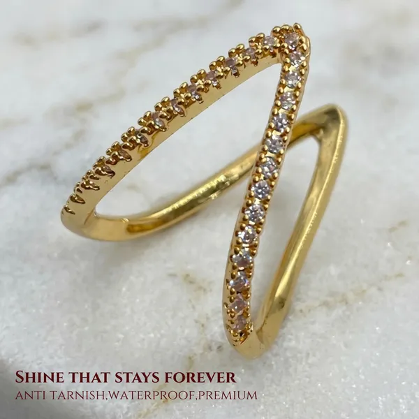 Gold-Plated_V-Shaped_Diamond_Studded_Anti_Tarnish_Ring_For_Women