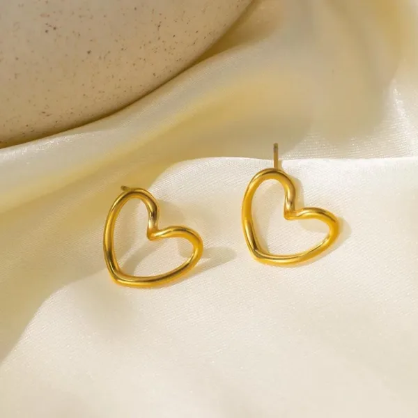 Golden_Stainless_Steel_Hollow_Heart_Earring