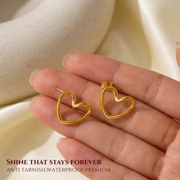 Golden_Stainless_Steel_Hollow_Heart_Earring