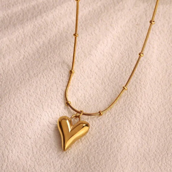 Golden_Stainless_Steel_Veronica_Heart_Charm_Necklace_For_Women