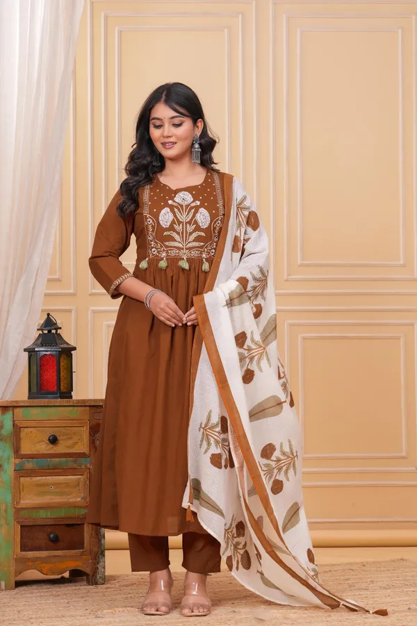 Mustard_Cotton_Printed_Kurti_With_Pant_And_Dupatta_Set_For_Women
