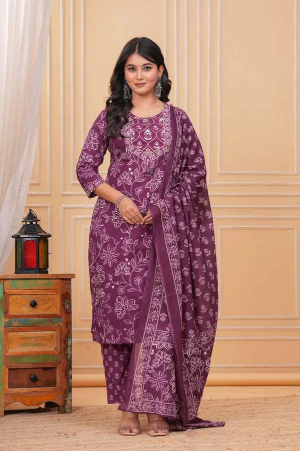 Purple_Cotton_Printed_Kurti_With_Pant_And_Dupatta_Set_For_Women
