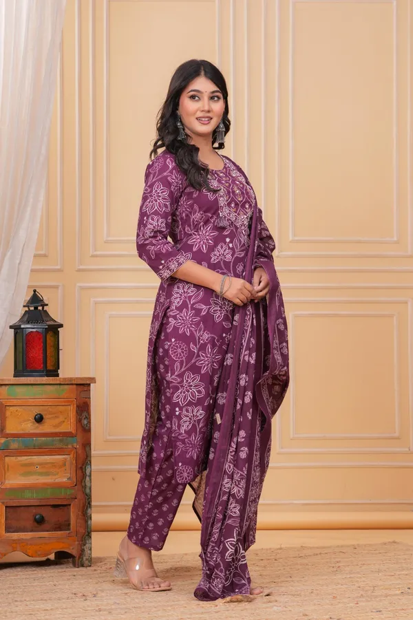 Purple_Cotton_Printed_Kurti_With_Pant_And_Dupatta_Set_For_Women