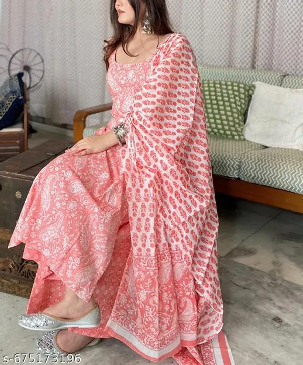 Pink_Rayon_Kurti_With_Pant_And_Dupatta_For_Women
