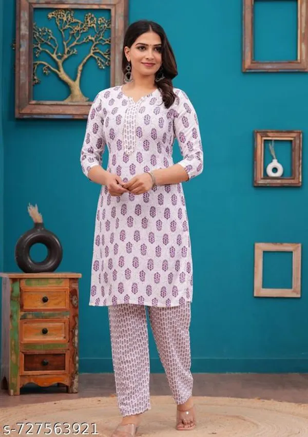 Lavender_Rayon_Kurti_With_Pant_Sets_For_Women
