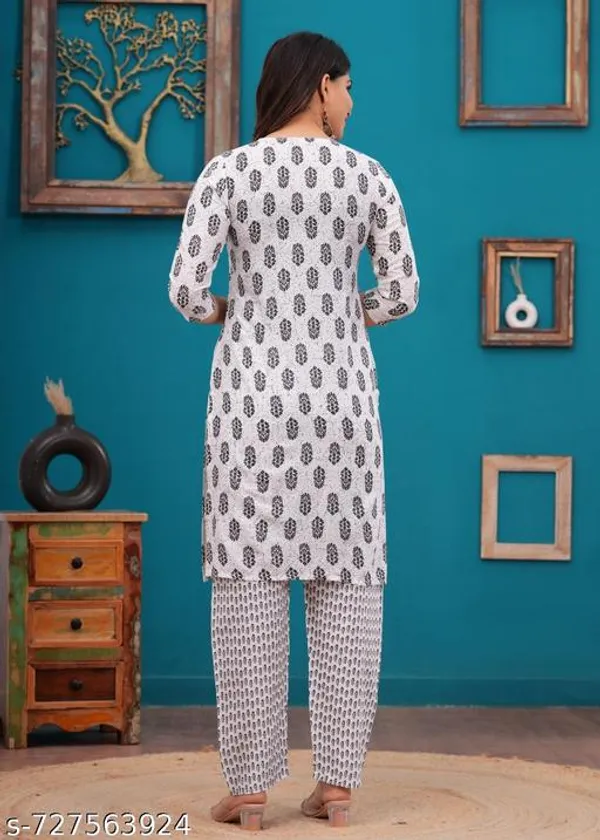 Rayon_Kurti_With_Pant_Sets_For_Women