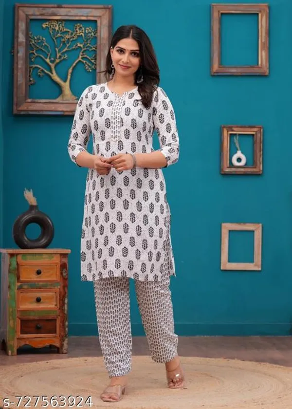 Rayon_Kurti_With_Pant_Sets_For_Women