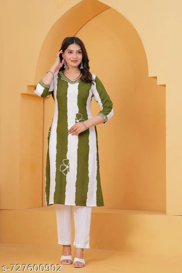 White_And_Olive_Rayon_Kurti_With_Pant_Sets_For_Women