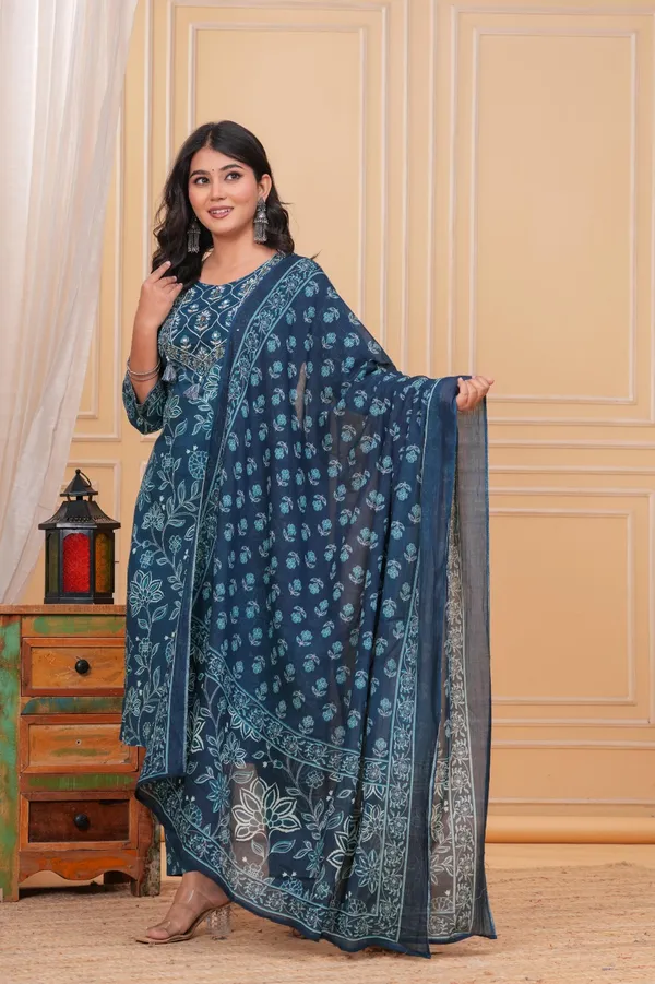 Peacock_Blue_Cotton_Printed_Kurti_With_Pant_And_Dupatta_Set_For_Women