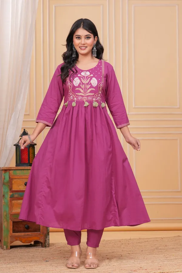 Pink_Cotton_Printed_Kurti_With_Pant_And_Dupatta_Set_For_Women
