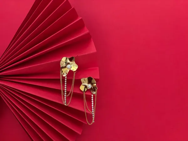 Gold_Plated_Flora_Danglers_Earrings_For_Women