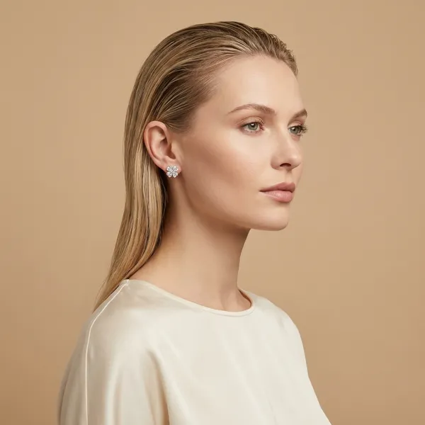Silver_Clover_Charm_Stud_Earrings_For_Women
