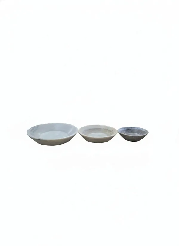 White_Mango_Wood_Chandrika_Marble_Plates_For_Religious_&_Home_Use(Set_Of_3)