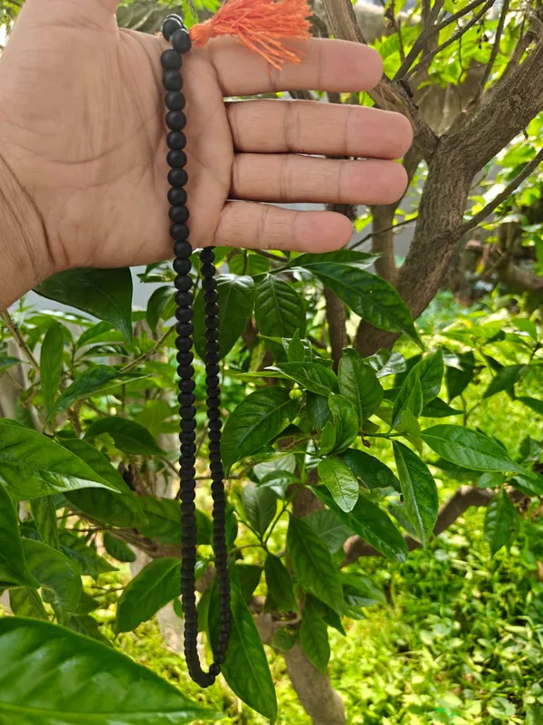 Karungali_Mala__(Black_Ebony_wood_Mala)_108_Beads_