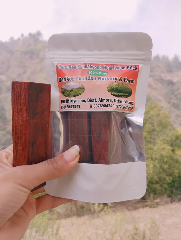 Pure_Red__Sandalwood_Heartwood_Stick