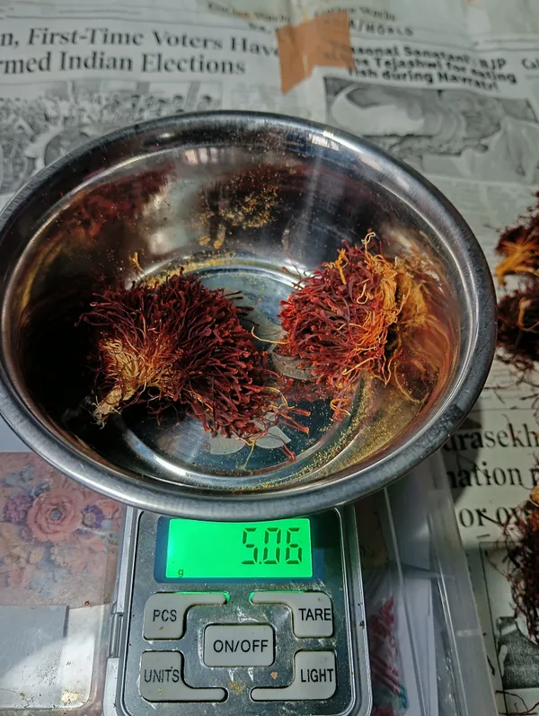 Saffron_Pure_Organic_Kashmiri