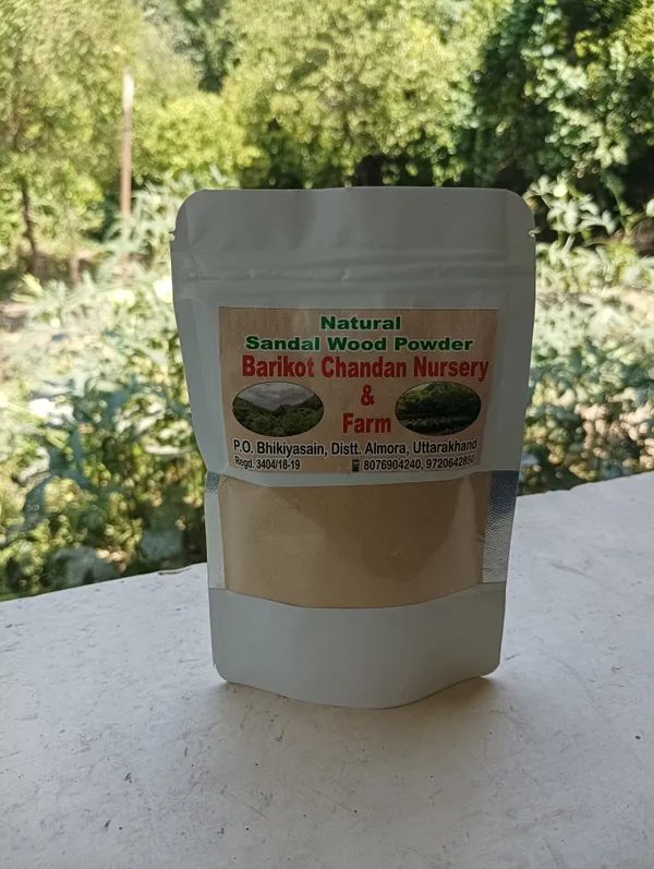 Natural_Sandalwood_Powder_(Mixture_Heartwood_And_Sapwood_)