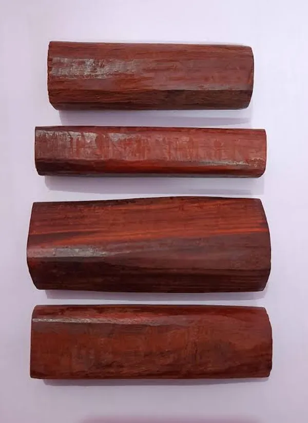 White_Sandalwood_Heartwood_Stick__And_Red_Sandalwood_Heartwood_Stick__Combo