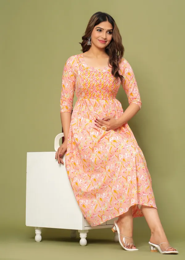 Women'S_Pure_Cotton_Printed_Maternity_Dress_Of_Light_Skin_Color_|_Comfortable_And_Elegant_Everyday_Wear