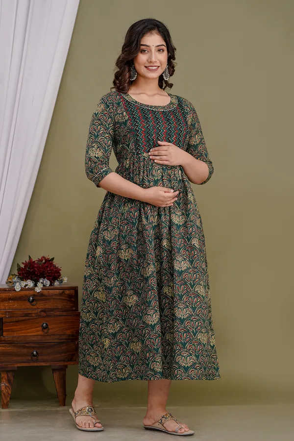 Women'S_Pure_Cotton_Printed_Maternity_Dress_Of_Green_Color_|_Comfortable_And_Elegant_Everyday_Wear