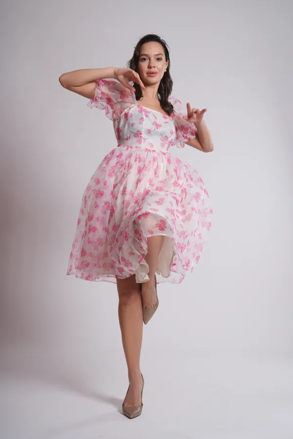Women's_Pure_Cotton_Petal_Dress_of_Pink_Color_|_Comfortable_&_Elegant_Everyday_Wear