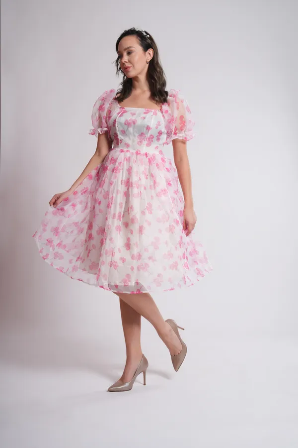 Women's_Pure_Cotton_Petal_Dress_of_Pink_Color_|_Comfortable_&_Elegant_Everyday_Wear
