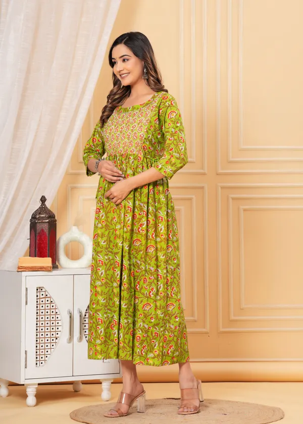 Women'S_Pure_Cotton_Printed_Maternity_Dress_Of_Green_And_Red_Color_|_Comfortable_And_Elegant_Everyday_Wear