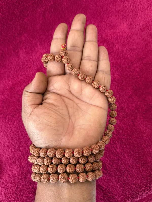 Natural_Brown_Natural_Rudraksha_Seeds_Rudraksha_Mala