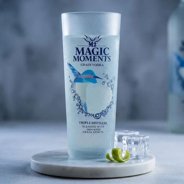 White_Magic_Moment_Tall_Glass
