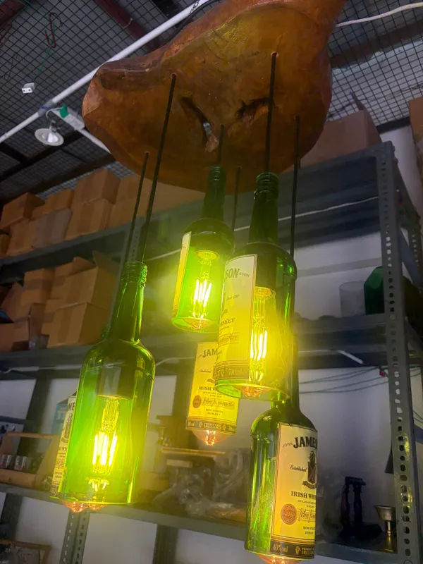 Jameson_Bottle_Chandelier_with_pure_Mahagoni_