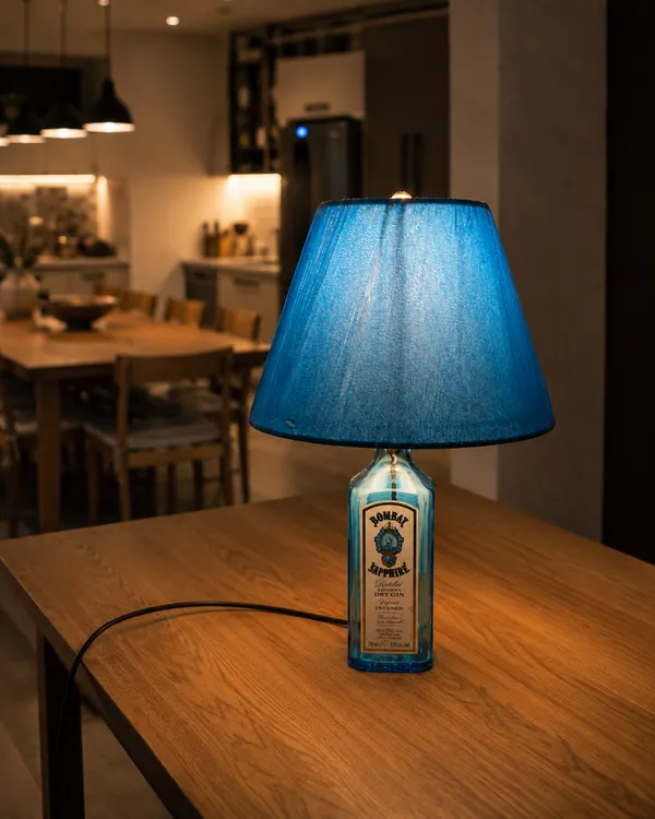 Upcycled_Bombay_Sapphire_Bottle_Table_Lamp
