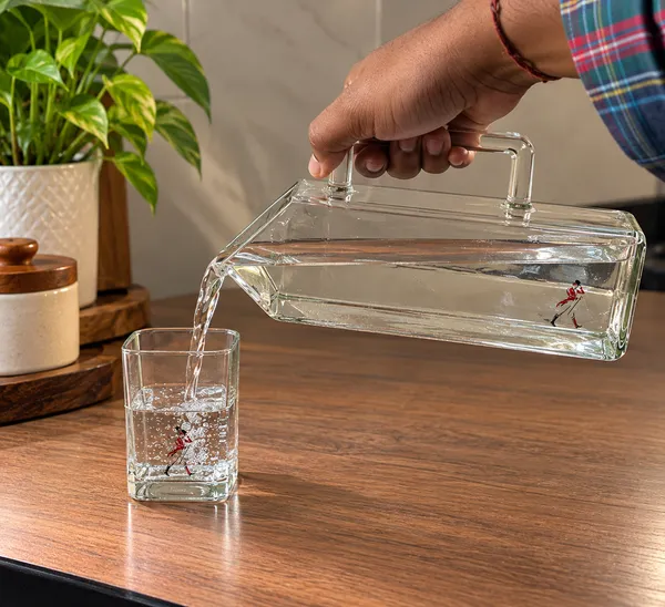 Upcycled_Johnnie_Walker®_Glass_Water_Jug_|_650_ML_|_Made_from_Original_Johnnie_Walker®_Bottle