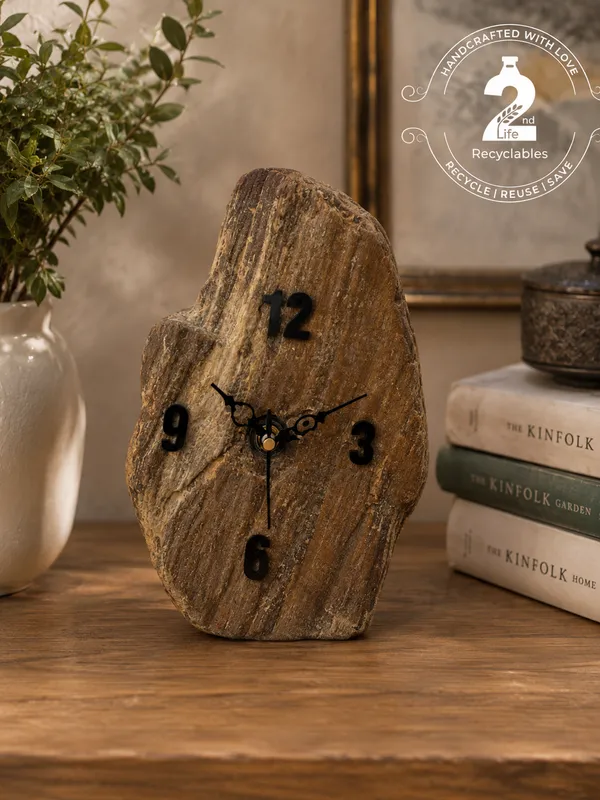 Upcycled_Natural_River_Stone_Clock_–_Woodland_Rustic_Stone_Edition