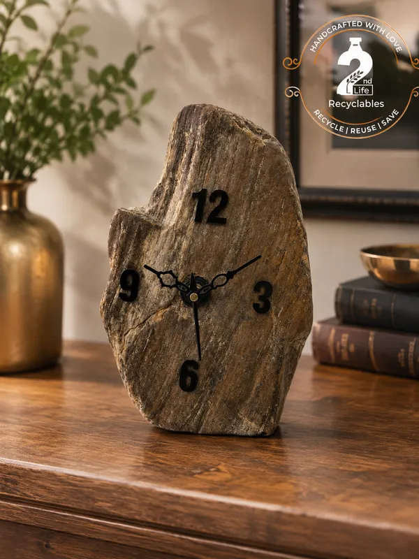 Upcycled_Natural_River_Stone_Clock_–_Woodland_Rustic_Stone_Edition