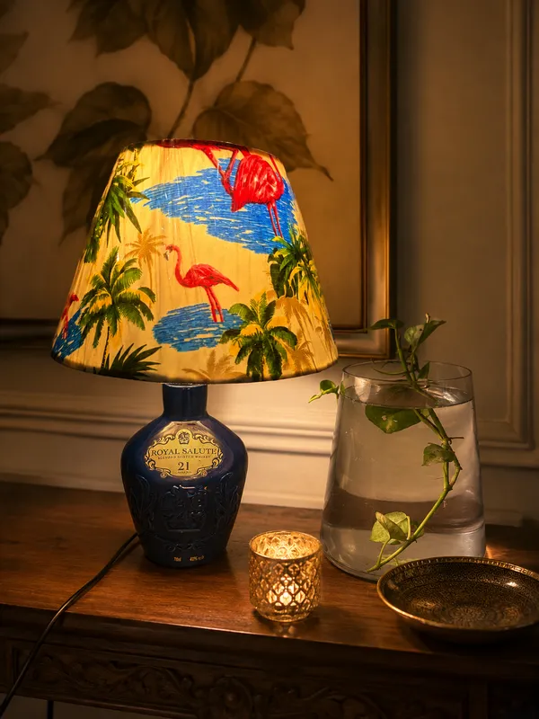Upcycled_Royal_Salute_750ML_Bottle_Table_Lamp_