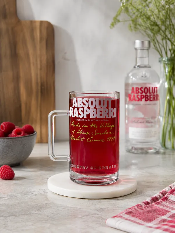 Upcycled_Absolut®_Bottle_Mug_with_Handle_–_500_ML_|_Clear_Glass