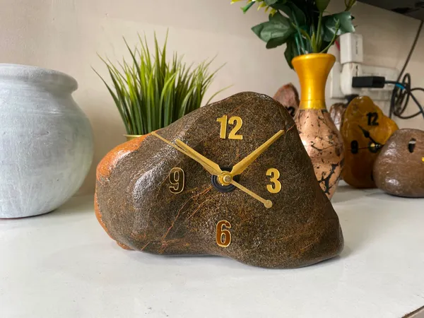 Upcycled_Natural_River_Stone_Clock_-_Noiseless
