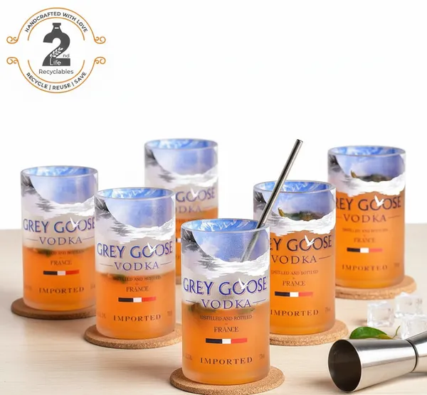 Upcycled_Grey_Goose®_Bottle_Glasses_–_Set_of_6_|_350_ML_Each