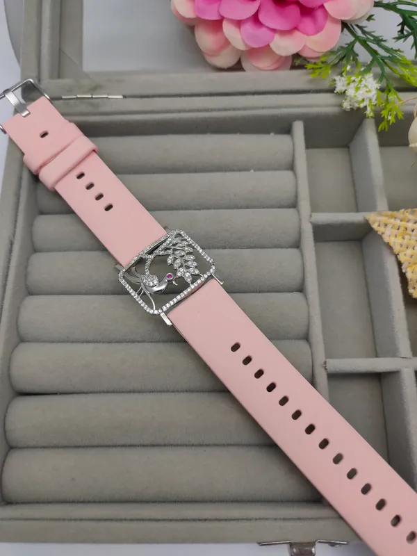Silver_Plated_Wrist_Watch_Style_Belt_Bracelet_For_Women_And_Girls