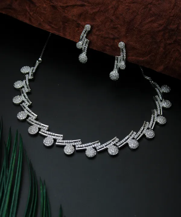 White_Brass_Silver_Plated_Beautiful_Uncut_2_Line_Necklace_Set_With_Maangtika_For_Women_And_Girls