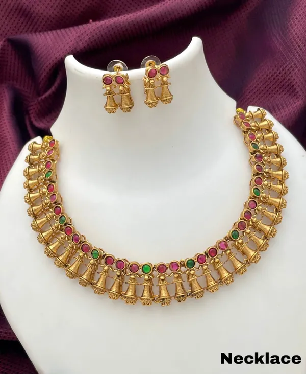 South_Indian_Bridal_Choker_/_Necklace_Set_for_Women__|_Festive_Ethnic_Statement_Jewelry_Set