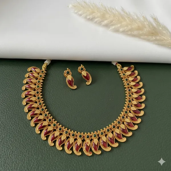 Temple_Jewelry_Necklace_Set_for_Women_|_Traditional_South_Indian_Jewelry_Set