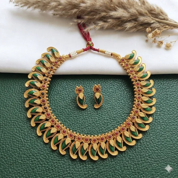 Temple_Jewelry_Necklace_Set_for_Women_|_Traditional_South_Indian_Jewelry_Set