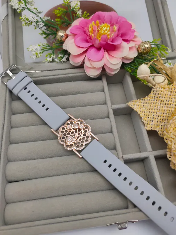 Rose_Gold_Plated_Wrist_Watch_Style_Belt_Bracelet_For_Women_And_Girls