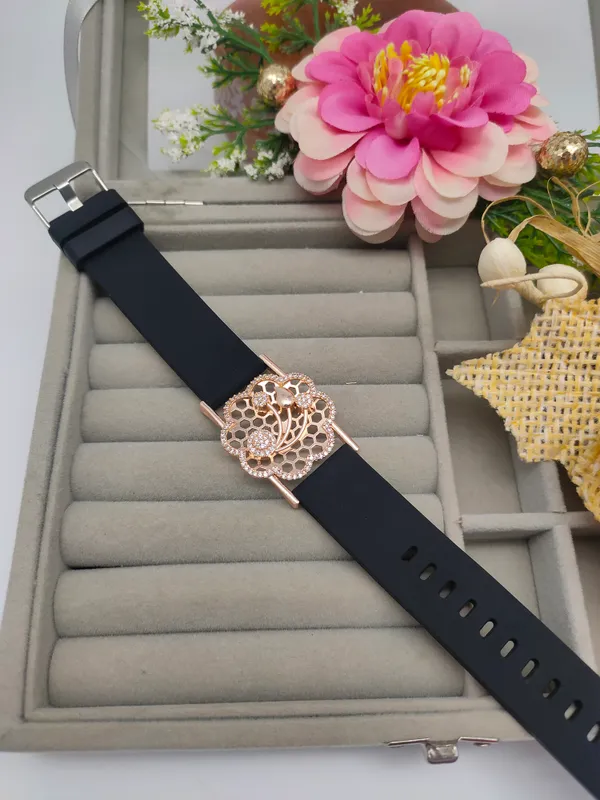 Rose_Gold_Plated_Wrist_Watch_Style_Belt_Bracelet_For_Women_And_Girls