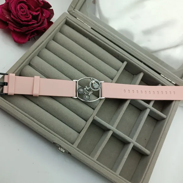 Silver_Plated_Wrist_Watch_Style_Belt_Bracelet_For_Women_And_Girls