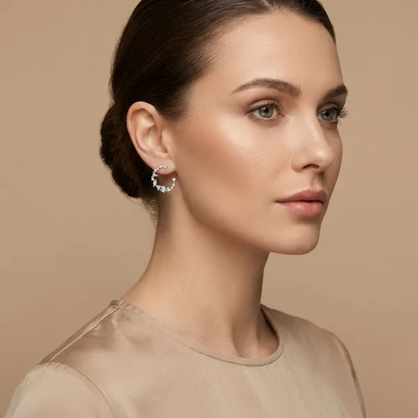 Silver_Plated_Exquisite_American_Diamond_Earrings_For_Women_And_Girls