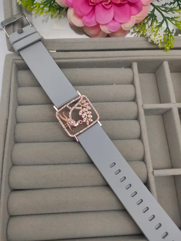 Rose_Gold_Plated_Wrist_Watch_Style_Belt_Bracelet_For_Women_And_Girls