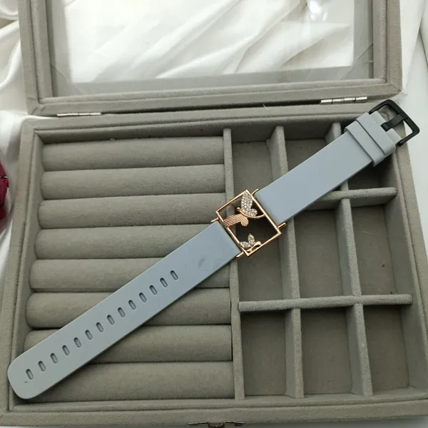 Rose_Plated_Wrist_Watch_Style_Belt_Bracelet_For_Women_And_Girls