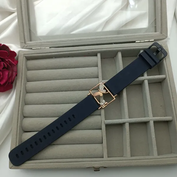 Rose_Plated_Wrist_Watch_Style_Belt_Bracelet_For_Women_And_Girls
